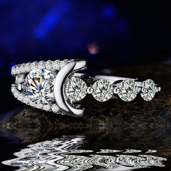 Creative Cut 925 Silver Wedding Ring Size 6-10 - Picture 3 of 11